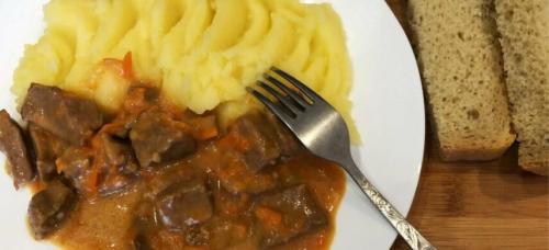 Гуляш из говядины с подливкой. Сливочный гуляш из говядины 12 Гуляш из говядины с подливкой. Сливочный гуляш из говядины 12