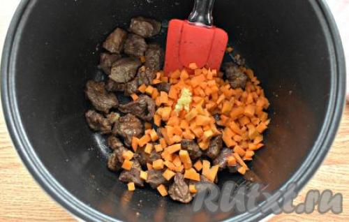 Гуляш из говядины с подливкой. Сливочный гуляш из говядины 04 Гуляш из говядины с подливкой. Сливочный гуляш из говядины 04