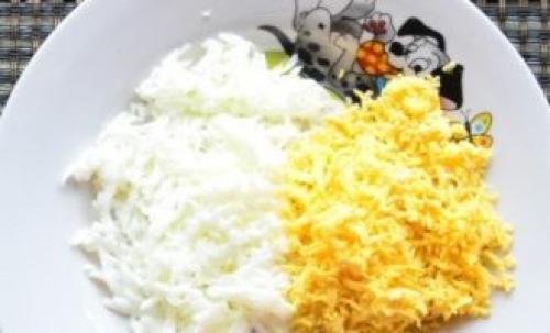 Мимоза с сардиной в томате. Классический рецепт салата мимоза с консервами и сыром