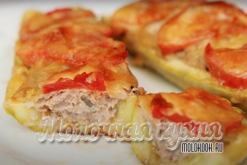 Кабачки, фаршированные помидорами. Готовим кабачки в духовке с сыром и помидорами – лучшие идеи