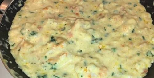 Неочищенные креветки в сливочном соусе. Креветки в сливочно-чесночном соусе жареные на сковороде