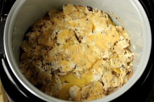 Откройте для себя вкус Франции: мясо по-французски с картофелем в мультиварке 08 Откройте для себя вкус Франции: мясо по-французски с картофелем в мультиварке 08