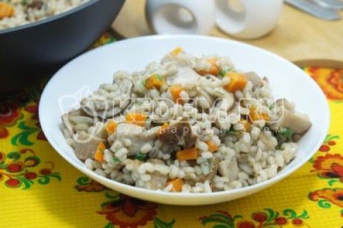 Завораживающий вкус: Перловка с белыми грибами и рёбрышками 13