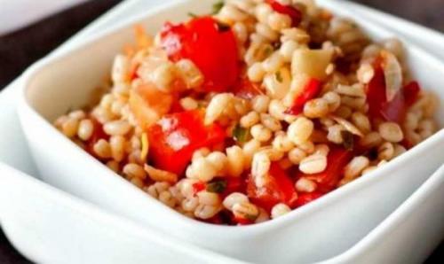 Какие соусы можно использовать для перловки с белыми грибами и рёбрышками. Вкусная подлива для перловой каши