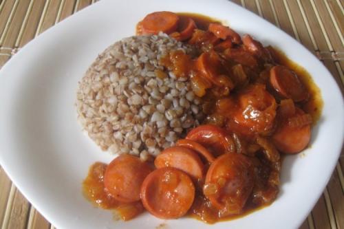 Как выбрать подходящий соус для крупы. 15 лучших рецептов подливы для гречки