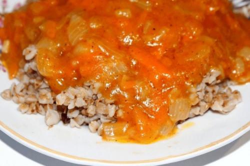 Как выбрать подходящий соус для крупы. 15 лучших рецептов подливы для гречки