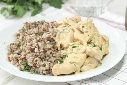 Как выбрать подходящий соус для крупы. 15 лучших рецептов подливы для гречки