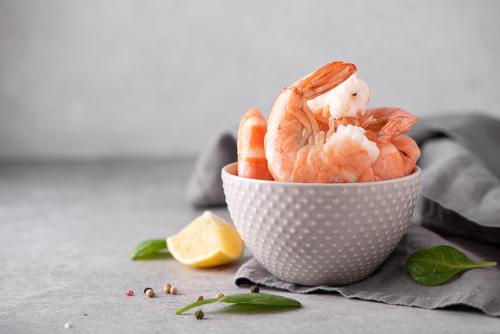 Вкусный и простой: рецепт риса с креветками на сковороде с чесноком и соевым 22