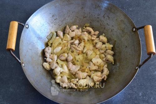 Вкусный и полезный: как приготовить рис с креветками и овощами в ВОКе 24