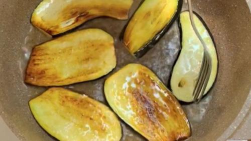 Баклажаны для мужа на сковороде. Баклажаны жареные на сковороде – 12 самых вкусных рецептов