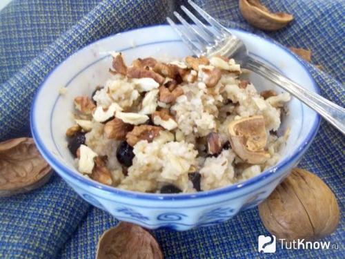 Как приготовить вкусную кашу овсяную с орехами и медом 04 Как приготовить вкусную кашу овсяную с орехами и медом 04