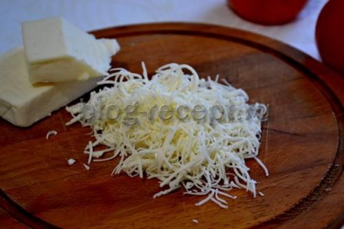Как запечь баклажаны в духовке кольцами. Баклажаны кружочками в духовке с помидорами и сыром: рецепт с фото