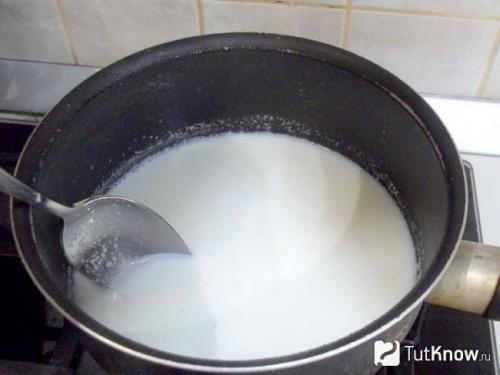 Классическая манная каша со сливочным маслом: рецепт и история 04 Классическая манная каша со сливочным маслом: рецепт и история 04