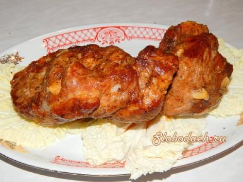 Как добавить вкус к свинине в беконе на вертеле. Рецепт шашлыка на вертеле