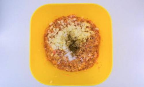 Котлеты из куриной грудки. Куриные котлеты в духовке