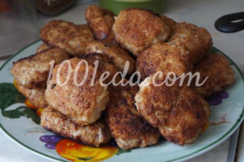 Запекаем вкусные котлеты из куриной грудки: рецепт и подсказки 15 Запекаем вкусные котлеты из куриной грудки: рецепт и подсказки 15