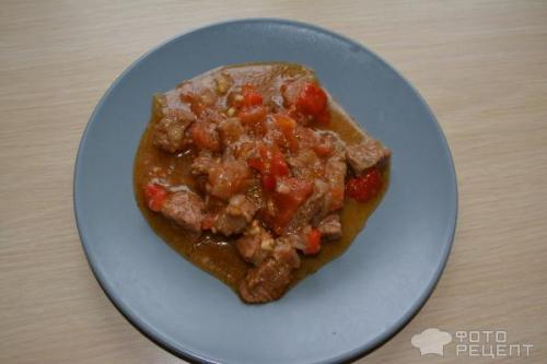 Говядина в мультиварке с помидорами и перцем болгарским. Рецепт: Говядина, тушеная с помидорами - в мультиварке