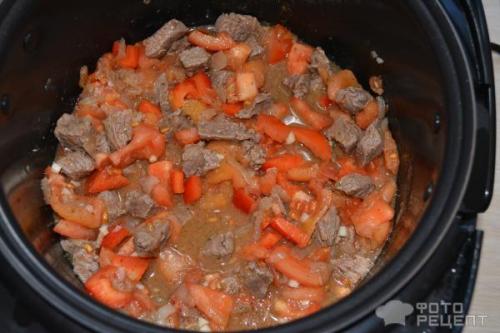 Говядина в мультиварке с помидорами и перцем болгарским. Рецепт: Говядина, тушеная с помидорами - в мультиварке