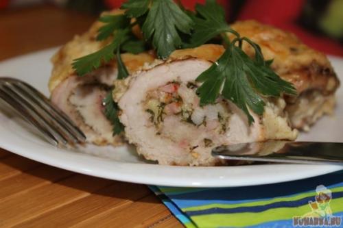 Рулетики с мясом и дольки в сливочном соусе. Мясные рулетики с маринованным луком в сливочном соусе 35