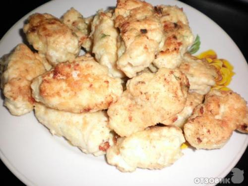 Куриные рулетики в сметанном соусе. Рецепт: Куриные рулетики - В сметанном соусе.