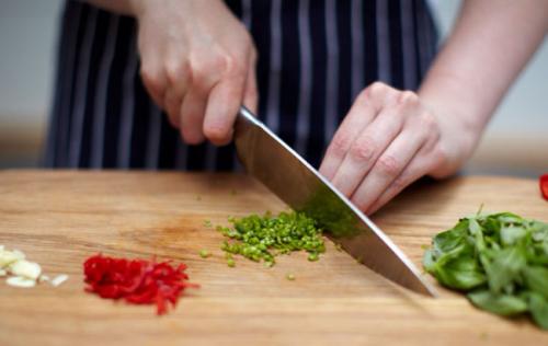 Что нужно для приготовления пасты с креветками по рецепту Джейми Оливера. Рецепт приготовления пасты с креветками