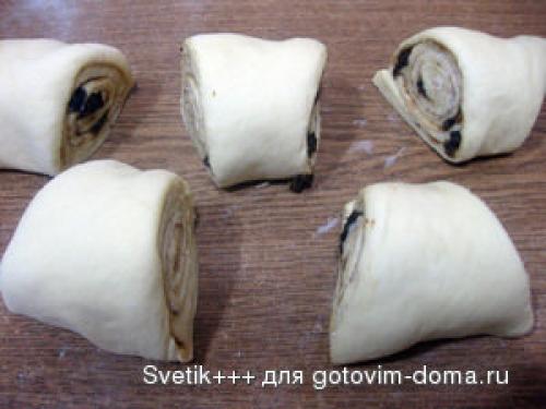 Вкус и польза черной ржаной булочки с черносливом 06 Вкус и польза черной ржаной булочки с черносливом 06