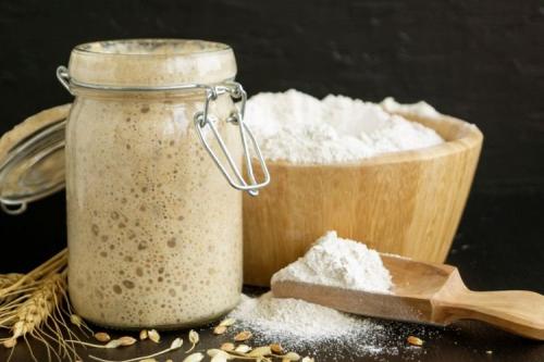 Закваска из сырых дрожжей. 20 простых рецептов закваски для хлеба в домашних условиях