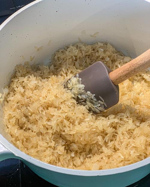 Какие ингредиенты можно использовать для ароматизации риса. Ароматный рис