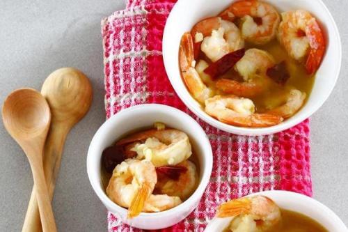 Как правильно приготовить креветок для этого блюда. Блюда с креветками: 20 простых и вкусных рецептов