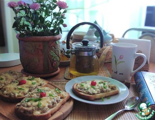 Что нужно для приготовления бутербродов с сардинами в томатном соусе. Горячие бутерброды с сардиной