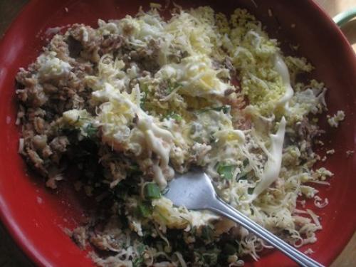 Как приготовить бутерброды с сардинами в томатном соусе в микроволновке. Как приготовить вкусные и сытные бутерброды с консервами для всей семьи – пошаговая инструкция