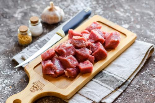 Говядина с перцем и луком в мультиварке. Говядина тушеная с перцем - очень простой рецепт с пошаговыми фото 02 Говядина с перцем и луком в мультиварке. Говядина тушеная с перцем - очень простой рецепт с пошаговыми фото 02