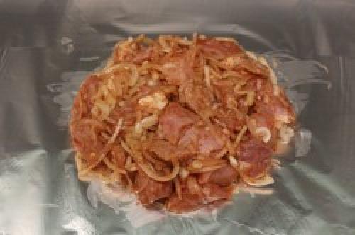 Шашлык в духовке с жидким дымом. Состав продуктов