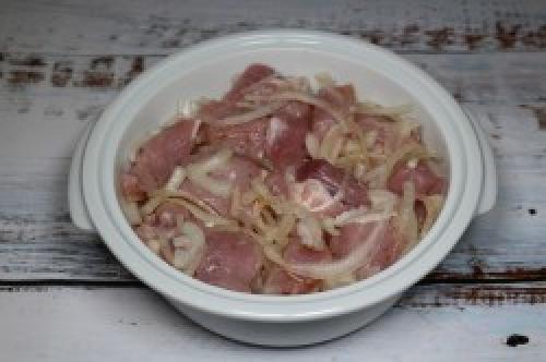 Шашлык в духовке с жидким дымом. Состав продуктов