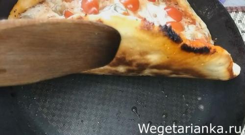 Рецепт пиццы без сметаны и кефира на сковороде. Пицца на сковороде без сметаны, дрожжей и яиц