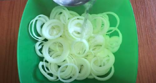 Шашлык в духовке с картошкой в фольге. Мясо, как шашлык в духовке в рукаве на луковой подушке