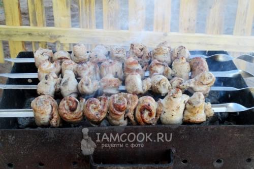 Шашлык из свиных рулетиков фаршированных беконом. Шашлык «рулетиками» без маринования мяса — очень сочно и вкусно 18 Шашлык из свиных рулетиков фаршированных беконом. Шашлык «рулетиками» без маринования мяса — очень сочно и вкусно 18