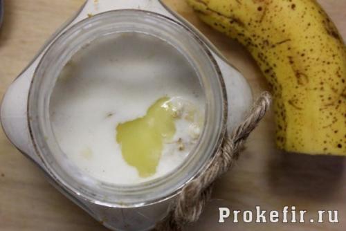 Ленивая овсянка на кефире. Ленивая овсянка с кефиром и молоком и бананом