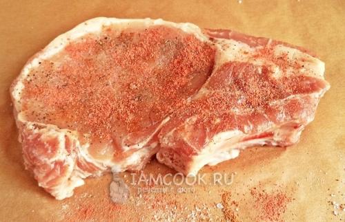 СВИНАЯ КОРЕЙКА с беконом на УГЛЯХ. Свиная корейка в горчичном маринаде на углях 20 СВИНАЯ КОРЕЙКА с беконом на УГЛЯХ. Свиная корейка в горчичном маринаде на углях 20