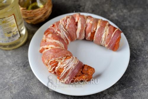 Свиная вырезка в беконе и медовой глазури 14