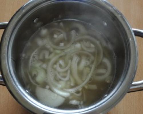 Как варить конину на Бешбармак. Бешбармак из конины