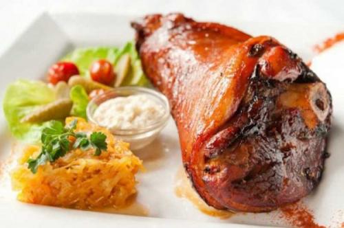 Как сделать соус для рульки свиной в кастрюле. Соус для рульки – аппетитный и ароматный