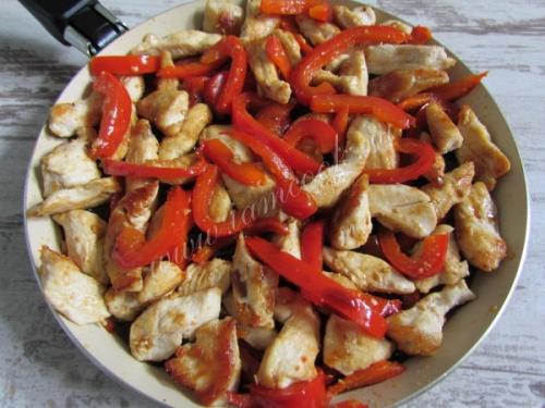 Чахохбили с болгарским перцем. Чахохбили из курицы с болгарским перцем и помидорами 23