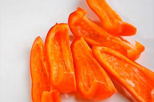 Как лечо можно использовать в десертах. Лечо из болгарского перца с помидорами на зиму — классический рецепт