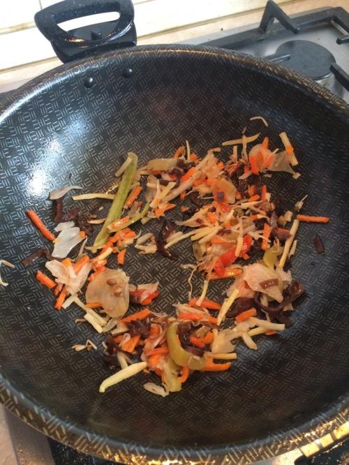 Рис по-тайски с курицей и овощами. Жареный рис с курицей и овощами (а-ля стир-фрай)