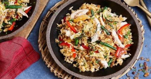 Рис по-тайски с курицей и овощами. Жареный рис с курицей и овощами (а-ля стир-фрай) 16 Рис по-тайски с курицей и овощами. Жареный рис с курицей и овощами (а-ля стир-фрай) 16