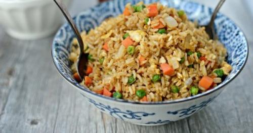 Рис по-тайски с курицей и овощами. Жареный рис с курицей и овощами (а-ля стир-фрай) 15 Рис по-тайски с курицей и овощами. Жареный рис с курицей и овощами (а-ля стир-фрай) 15