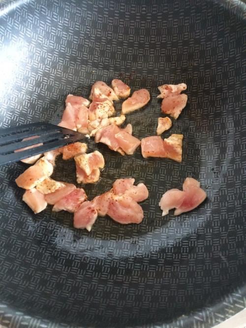 Рис по-тайски с курицей и овощами. Жареный рис с курицей и овощами (а-ля стир-фрай)