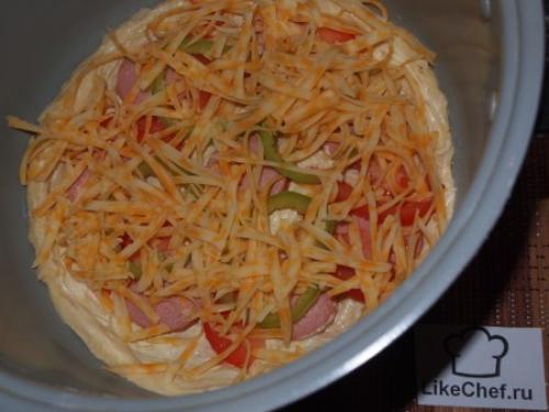 Пицца с колбасой в мультиварке. Пицца в мультиварке - 9 домашних вкусных рецептов 12 Пицца с колбасой в мультиварке. Пицца в мультиварке - 9 домашних вкусных рецептов 12