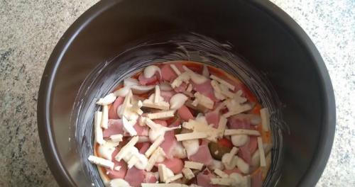 Пицца в мультиварке редмонд. Как быстро приготовить настоящую пиццу в мультиварке